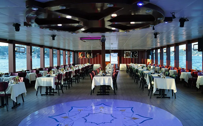 Tosunpaşa salon interior